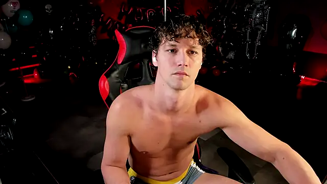 Snapshot of dirty-boss chatting on 11-30-25, 03:32 dirty-boss online show from 11-30-25, 03:32