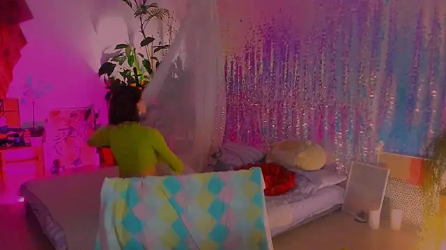 poli   online show from 01-24-25, 05:32