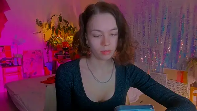 poli   online show from 03-17-25, 09:13