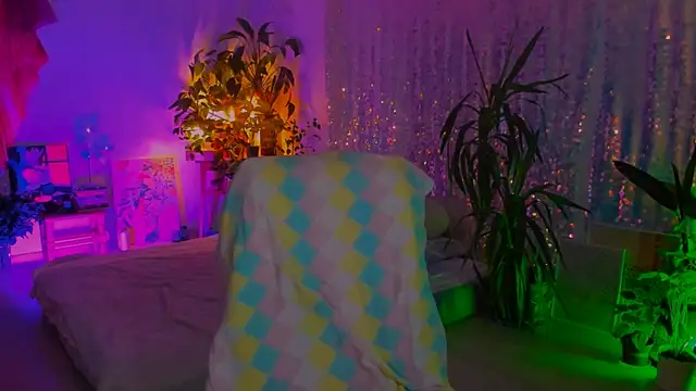 poli   online show from 09-10-25, 06:08