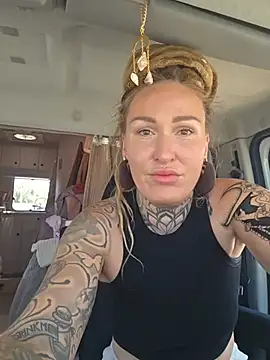 Mira-Grey89 online show from 05-22-26, 12:22