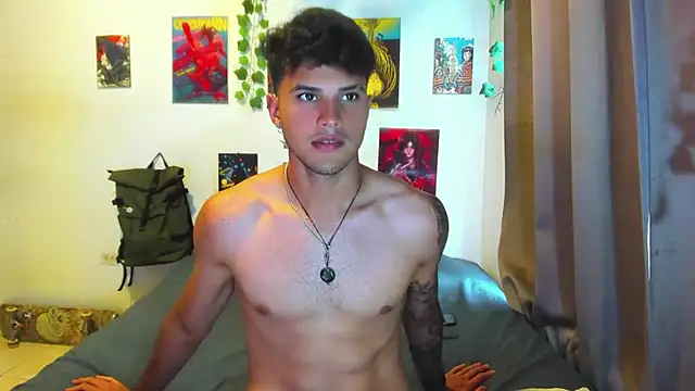 Nekoboy01 online show from 10-04-25, 06:50