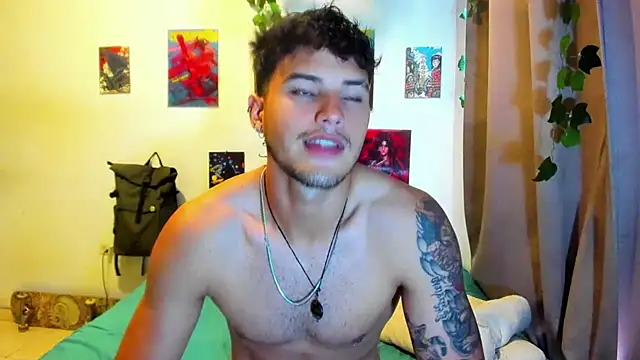 Nekoboy01 online show from 10-10-25, 06:40