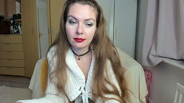 Snapshot of Rolla_Coaster chatting on 10-29-25, 06:53 Rolla Coaster online show from 10-29-25, 06:53