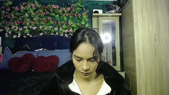 Samara Beltran online show from 01-24-25, 12:10