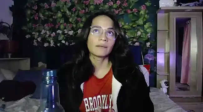 Samara Beltran online show from 02-01-25, 06:21