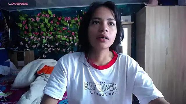 Samara Beltran online show from 02-16-25, 05:04