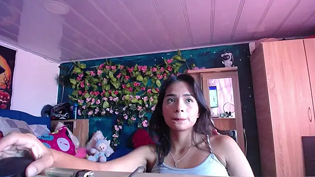 Samara Beltran online show from 02-21-25, 09:43