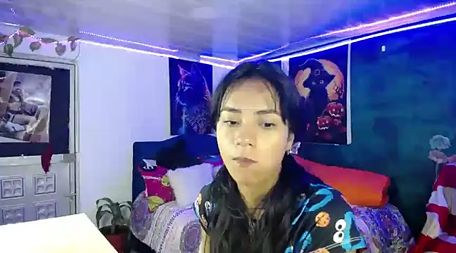 Samara Beltran online show from 03-17-25, 03:36