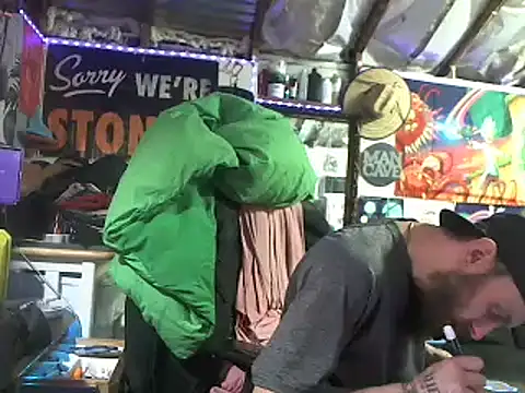 CloudDadddyyy420 online show from 02-09-25, 05:43