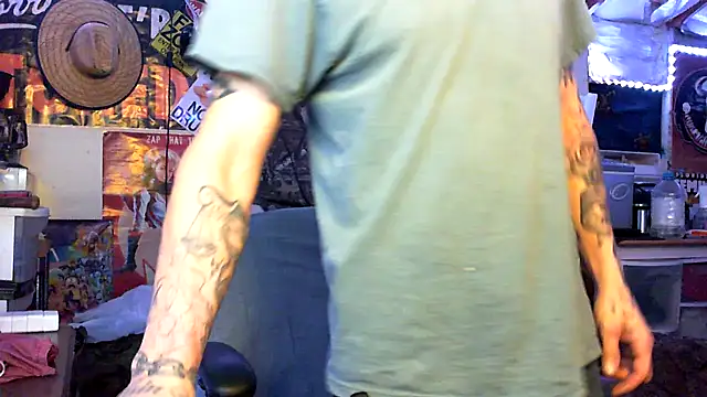 CloudDadddyyy420 online show from 10-24-25, 08:22