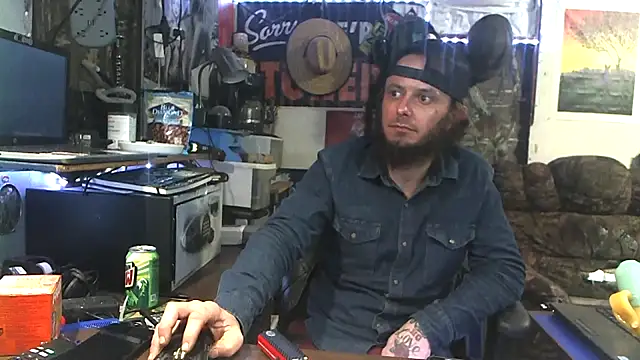 CloudDadddyyy420 online show from 10-28-25, 02:37