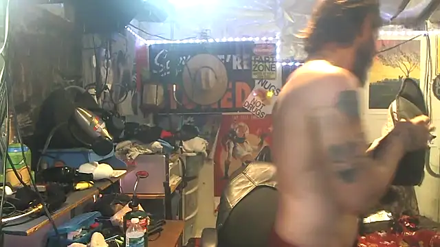 CloudDadddyyy420 online show from 12-16-25, 11:21