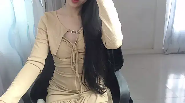 Snapshot of TinyGirls chatting on 12-23-24, 06:22 TinyGirls online show from 12-23-24, 06:22