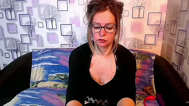 milfsexy online show from 12-09-24, 07:17