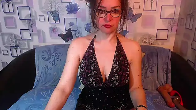 milfsexy online show from 05-12-26, 07:16