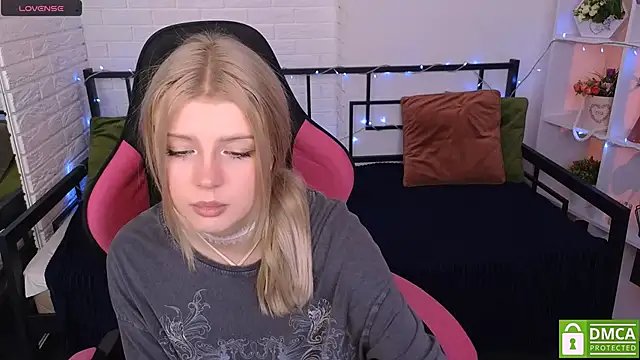 Grace and  Jacob online show from 01-12-25, 11:17