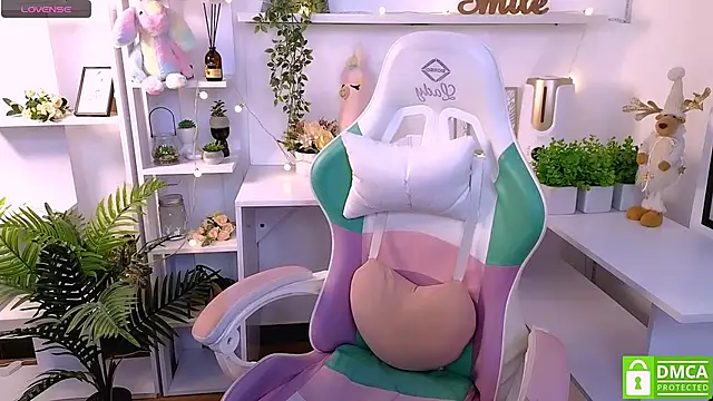 Grace and  Jacob online show from 02-17-25, 09:19