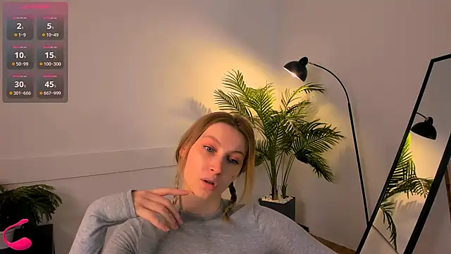 Jess Anders  online show from 12-20-25, 07:04