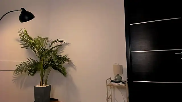 Jess Anders  online show from 02-05-26, 07:35