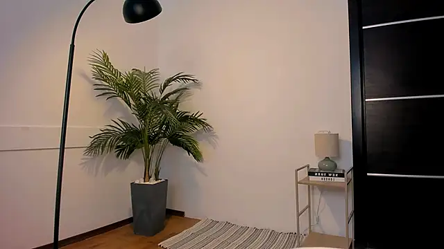 Jess Anders  online show from 02-10-26, 08:18