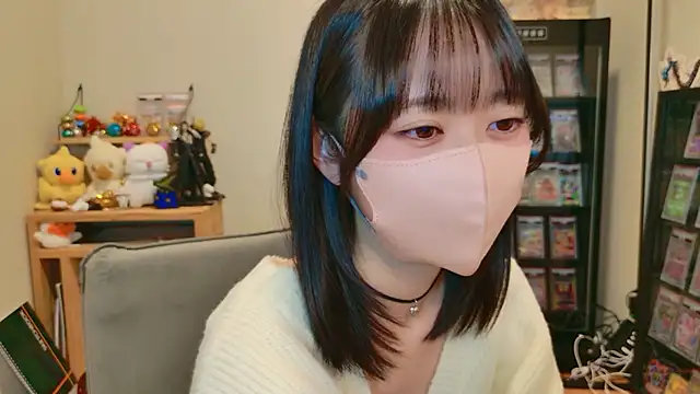 HIKARI x0 online show from 12-19-25, 02:13