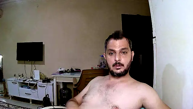 Snapshot of Coldskull69 chatting on 10-04-25, 03:32 Coldskull69 online show from 10-04-25, 03:32