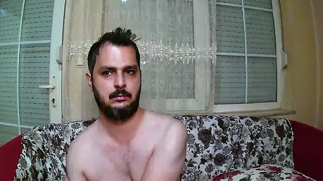 Snapshot of Coldskull69 chatting on 10-31-25, 06:42 Coldskull69 online show from 10-31-25, 06:42