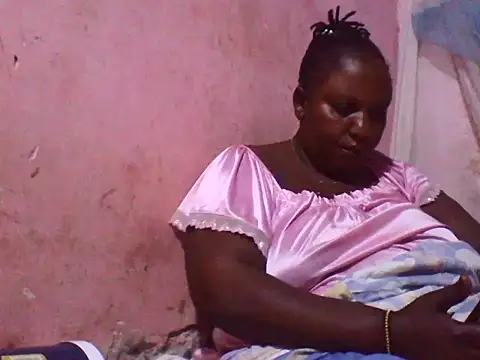 Snapshot of big_clits chatting on 02-19-26, 03:02 big clits online show from 02-19-26, 03:02