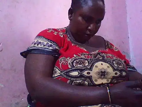 Snapshot of big_clits chatting on 02-21-26, 05:19 big clits online show from 02-21-26, 05:19