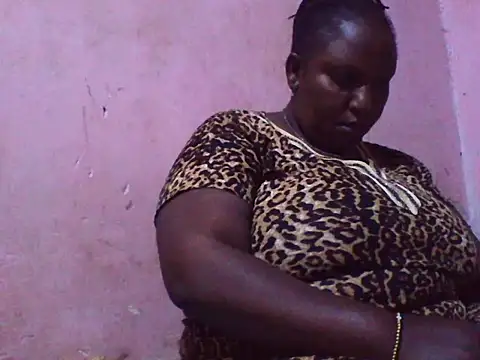 Snapshot of big_clits chatting on 02-23-26, 04:21 big clits online show from 02-23-26, 04:21