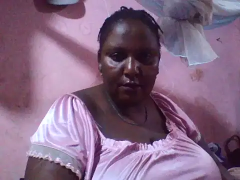 Snapshot of big_clits chatting on 04-25-26, 08:06 big clits online show from 04-25-26, 08:06