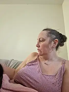 Wisie Cutie online show from 02-22-25, 02:41