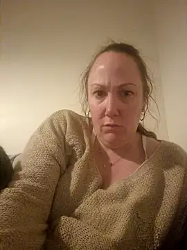 Wisie Cutie online show from 03-02-25, 08:50