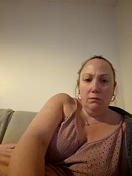 Wisie Cutie online show from 03-16-25, 10:20