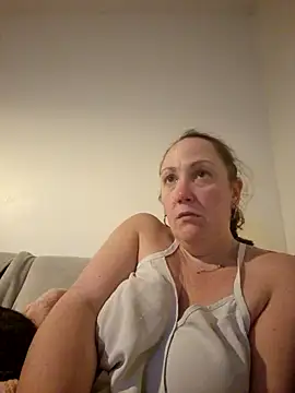 Wisie Cutie online show from 03-17-25, 11:00