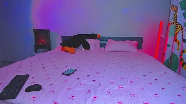 Snapshot of TishaLove chatting on 02-21-26, 04:57 TishaLove online show from 02-21-26, 04:57