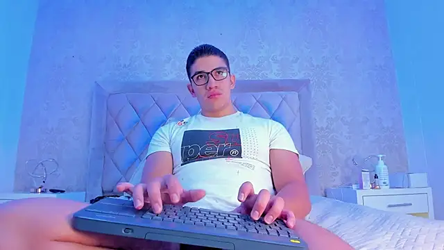 JeffDaltton online show from 02-16-25, 01:05