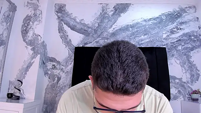 JeffDaltton online show from 05-11-26, 04:04