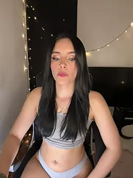 salome polaniiee online show from 12-31-24, 06:27