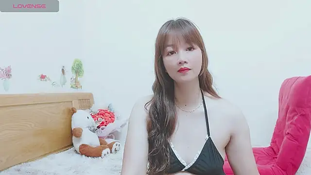 Holygirlsweet777 online show from 12-06-24, 11:11