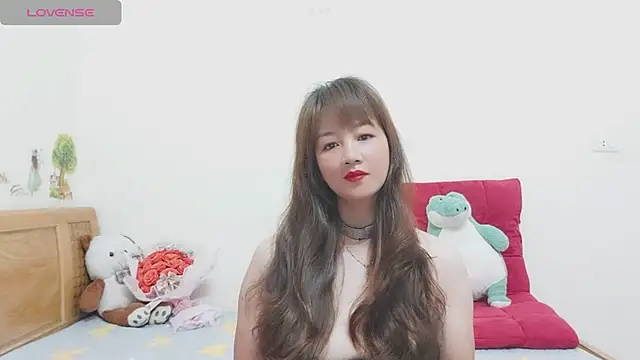 Holygirlsweet777 online show from 12-18-24, 01:15