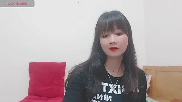 Holygirlsweet777 online show from 02-20-25, 01:14