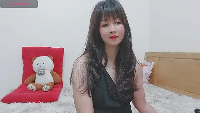 Holygirlsweet777 online show from 03-17-25, 01:24