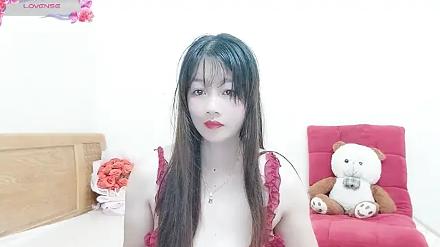 Holygirlsweet777 online show from 09-11-25, 01:06