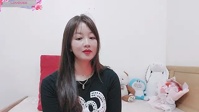 Holygirlsweet777 online show from 11-19-25, 01:27