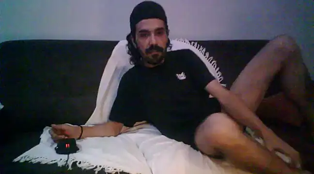 Snapshot of CrisSexShy chatting on 03-18-25, 10:37 CrisSexShy online show from 03-18-25, 10:37