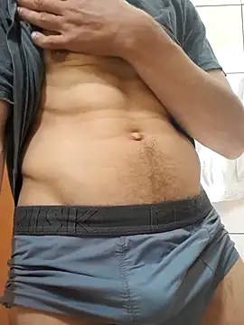 Snapshot of CrisSexShy chatting on 11-14-25, 05:22 CrisSexShy online show from 11-14-25, 05:22