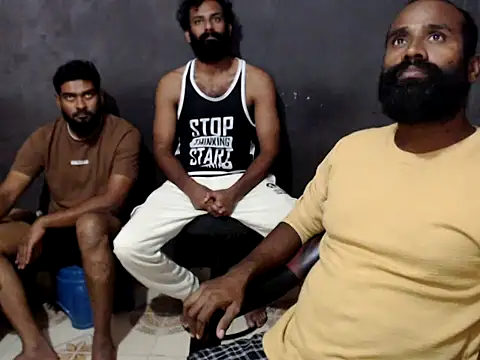Snapshot of indian2 chatting on 07-27-26, 10:11 indian2 online show from 07-27-26, 10:11