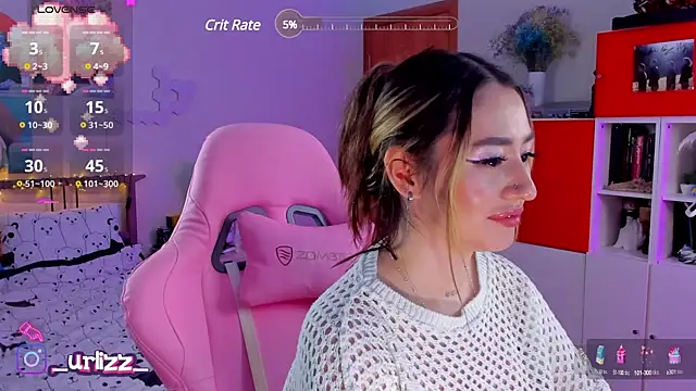 Snapshot of Fiona-Love chatting on 02-19-25, 04:00 Fiona-Love online show from 02-19-25, 04:00